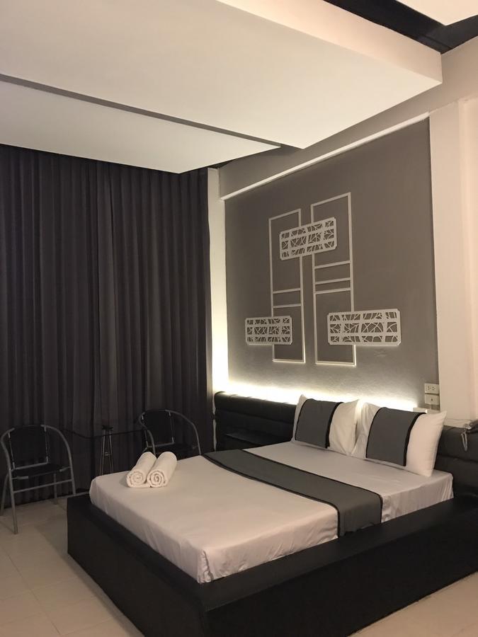 River Nature Hotel Сурат Тхани Екстериор снимка